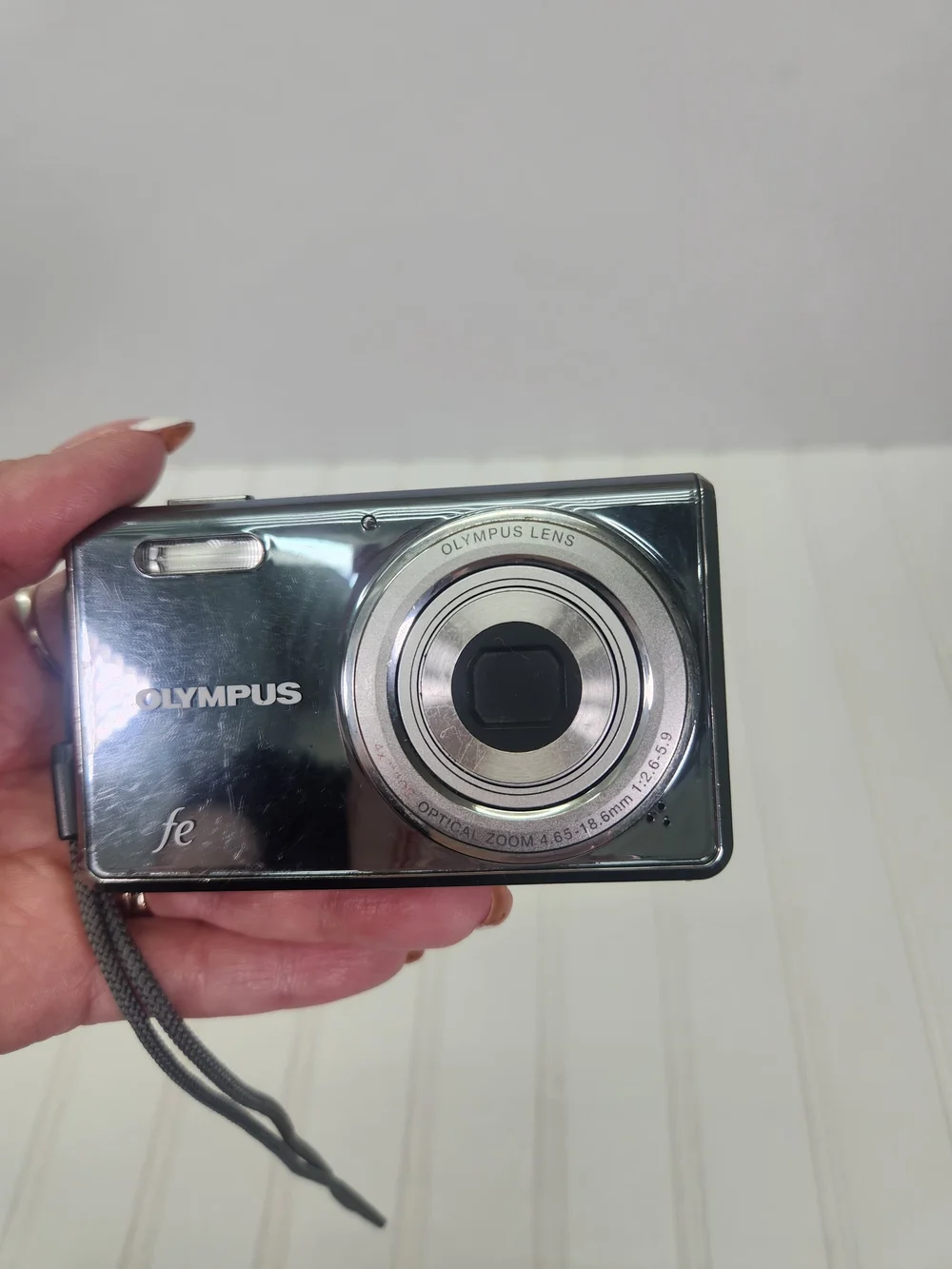 Vintage Digital Camera Olympus Fe-4000 Mirror 12 MegaPixel